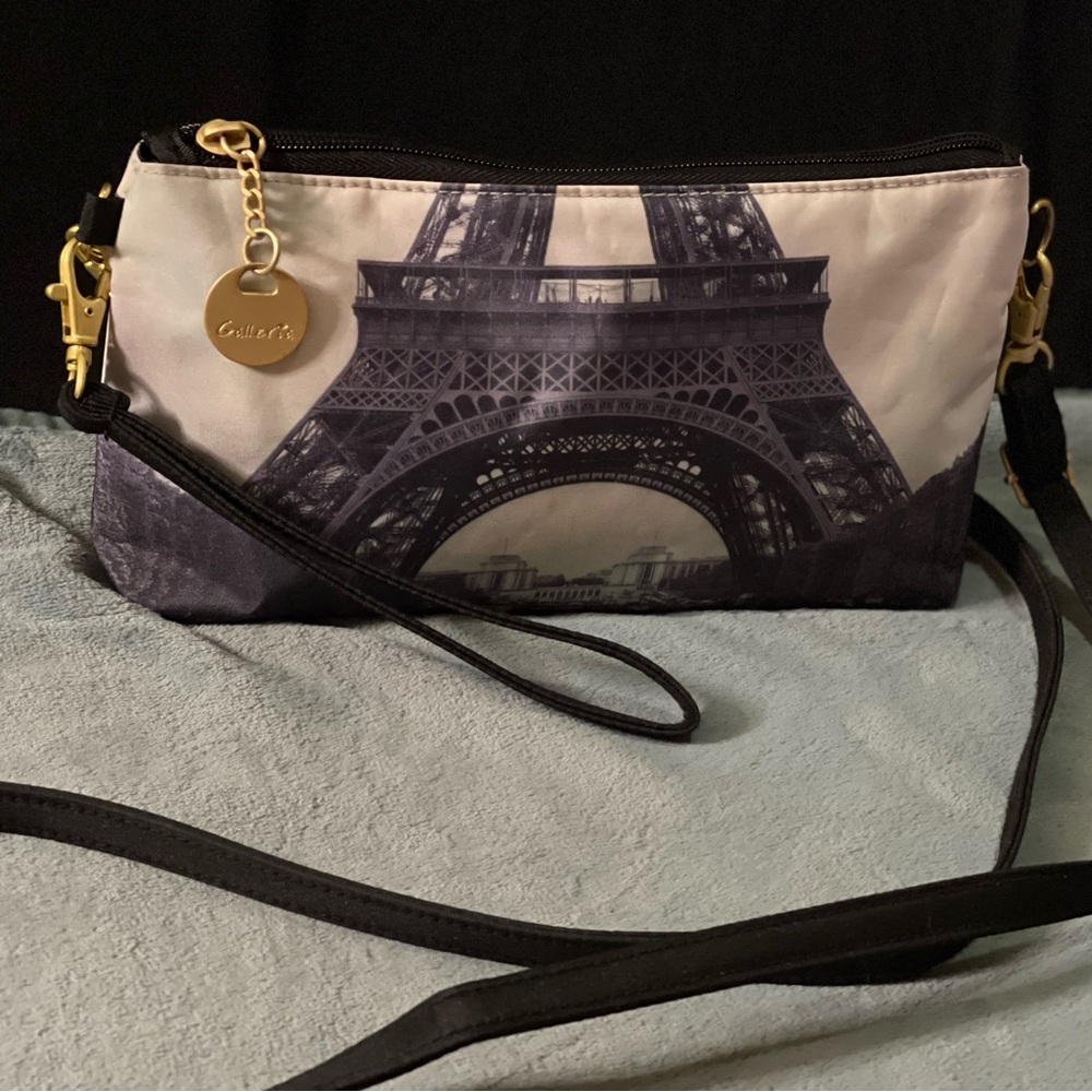 Galleria cross body